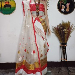 Handwoven Kesapaat White Golden Red Embroidery Mekhela Chadar